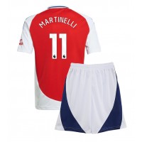 Arsenal Gabriel Martinelli #11 Replika babykläder Hemmaställ Barn 2024-25 Kortärmad (+ korta byxor)